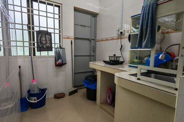 Panorama Lapangan Perdana