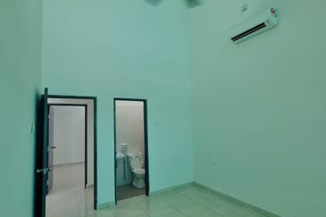 DESA PENGKALAN MUTIARA