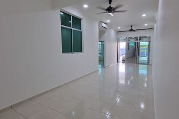 DESA PENGKALAN MUTIARA