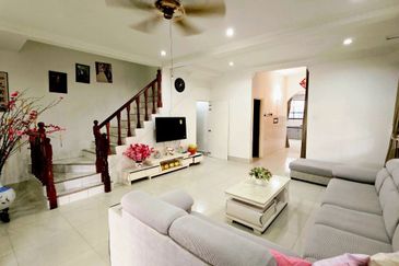 TAMAN BISTARI MENGLEMBU