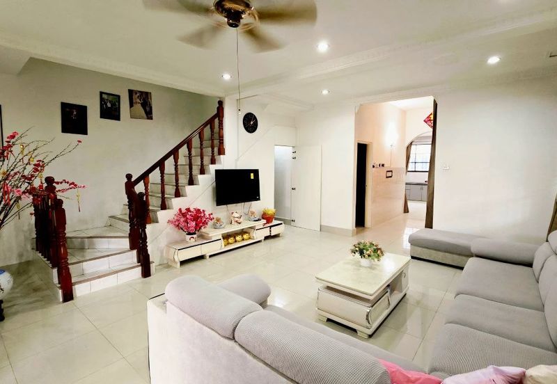 TAMAN BISTARI MENGLEMBU