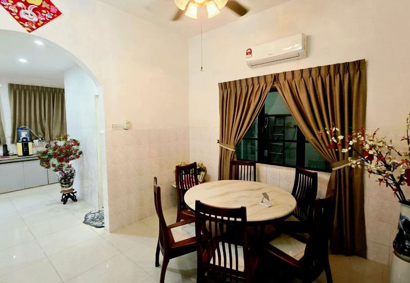 TAMAN BISTARI MENGLEMBU