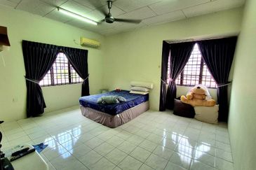 TAMAN BISTARI MENGLEMBU