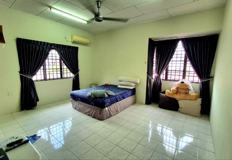 TAMAN BISTARI MENGLEMBU