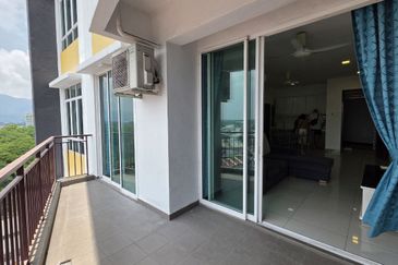 THE MAJESTIC (IMPERIAL & MAJESTIC)