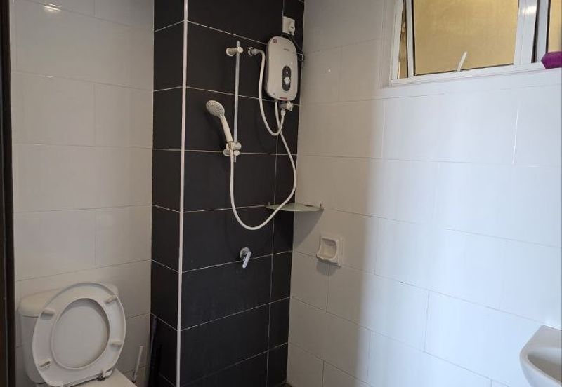 THE MAJESTIC (IMPERIAL & MAJESTIC)