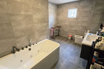 Ipoh Garden Boulevard