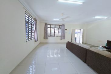 KAMPUNG BUKIT MERCHU