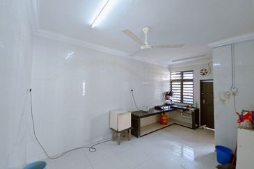 KAMPUNG BUKIT MERCHU