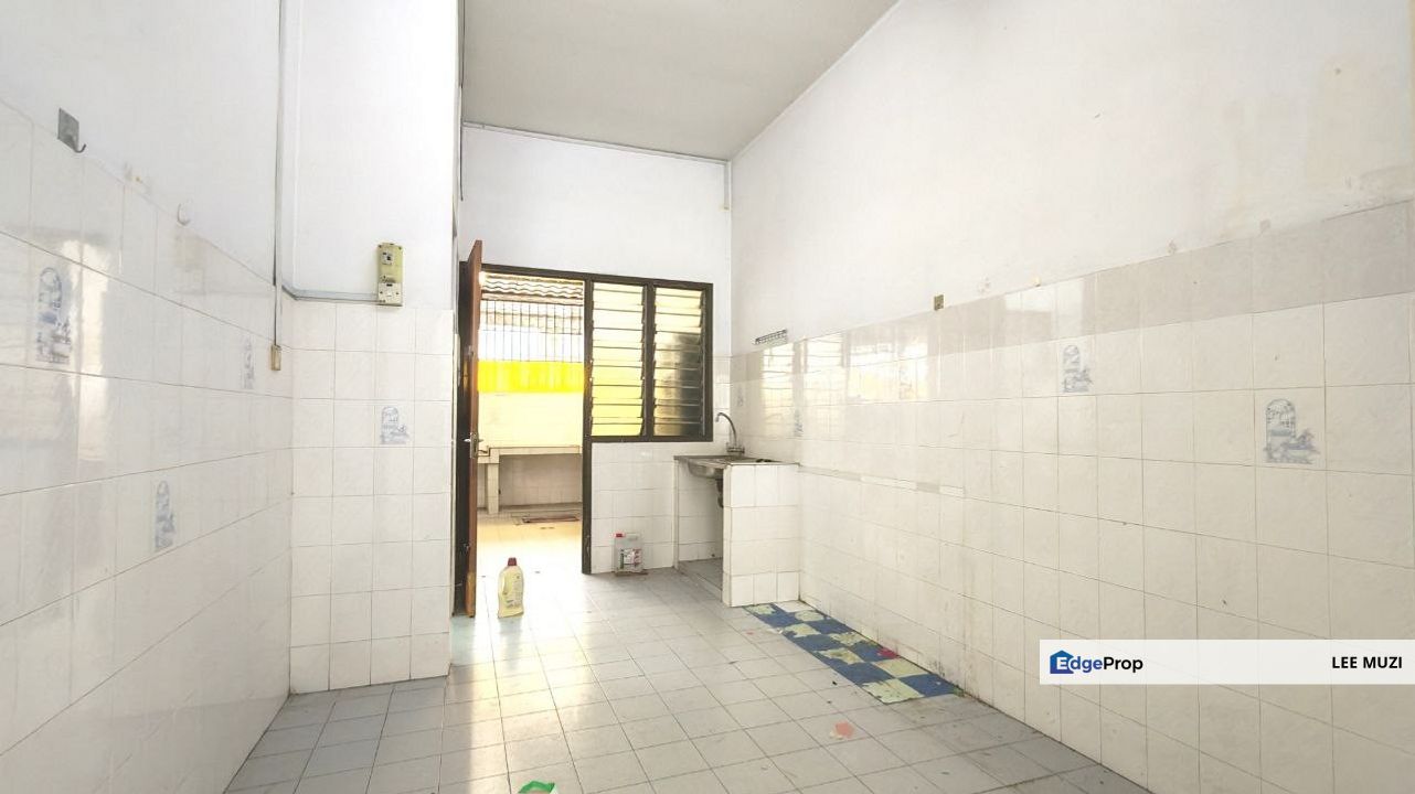IPOH GARDEN NEAR KINTA CITY TAMBUN SUNWAY EXTENDED DOUBLE STOREY HOUSE FOR SALE, Perak, Ipoh