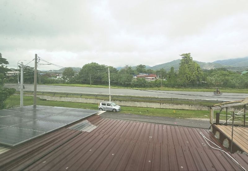 MENGLEMBU NEAR BUKIT MERAH FACING MAIN ROAD FREE PARKING SPACE FACTORY SHOP FOR SALE