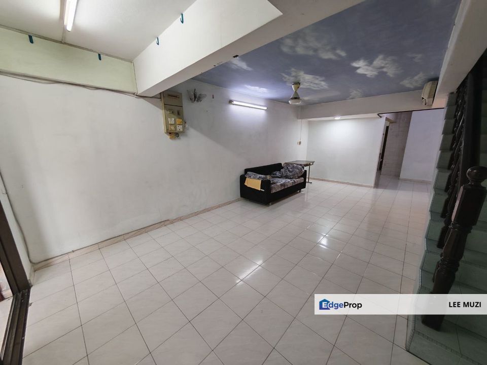 DESA PAKATAN NEAR PENGKALAN STATION 18 PASIR PUTEH GOOD CONDITION DOUBLE STOREY TERRACE HOUSE FOR SALE, Perak, Lahat