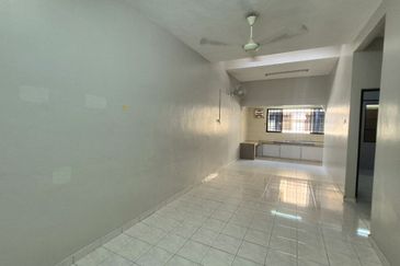 TAMAN BISTARI MENGLEMBU