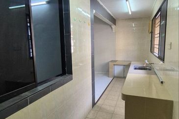 TAMAN BISTARI MENGLEMBU