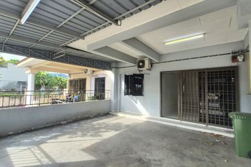 TAMAN BISTARI MENGLEMBU