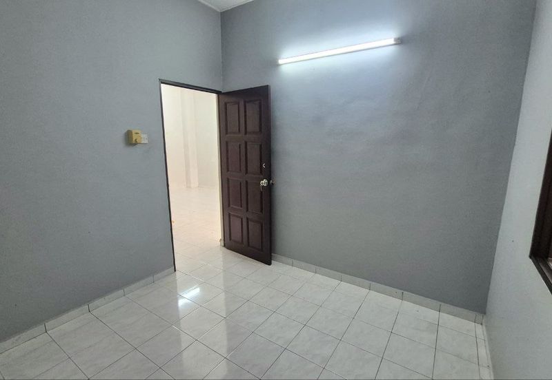 TAMAN BISTARI MENGLEMBU