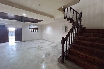 PASIR PUTEH/PENGKALAN