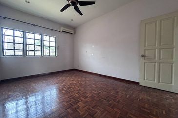 PASIR PUTEH/PENGKALAN