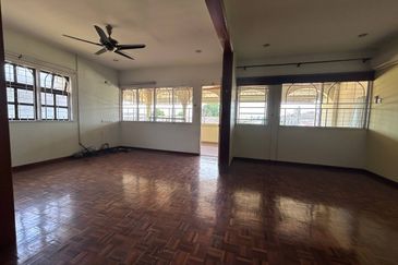 PASIR PUTEH/PENGKALAN