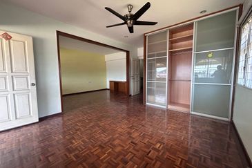 PASIR PUTEH/PENGKALAN