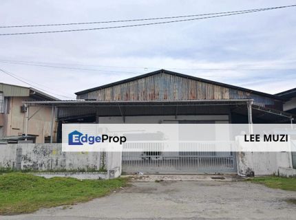 PENGKALAN 2 NEAR BATU GAJAH LAHAT PENGKALAN JELAPANG FULL COVERED HIGH CEILING FACTORY FOR RENT, Perak, Ipoh