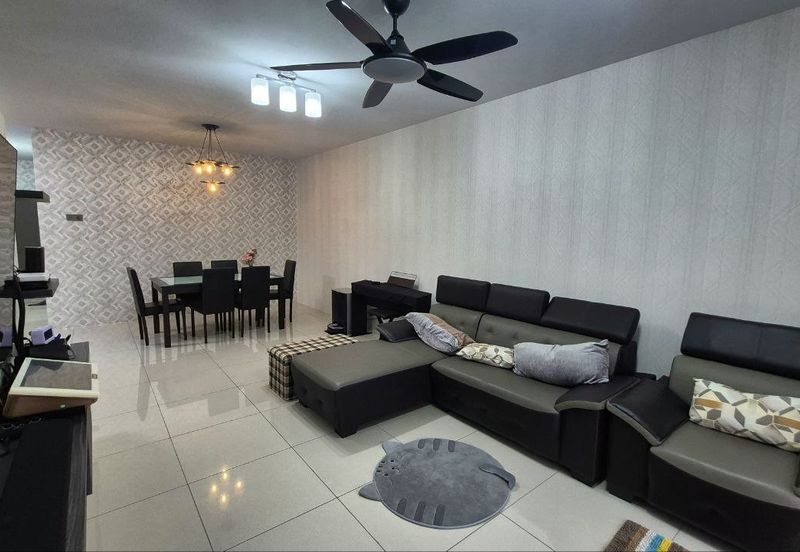 Manhattan Condominium