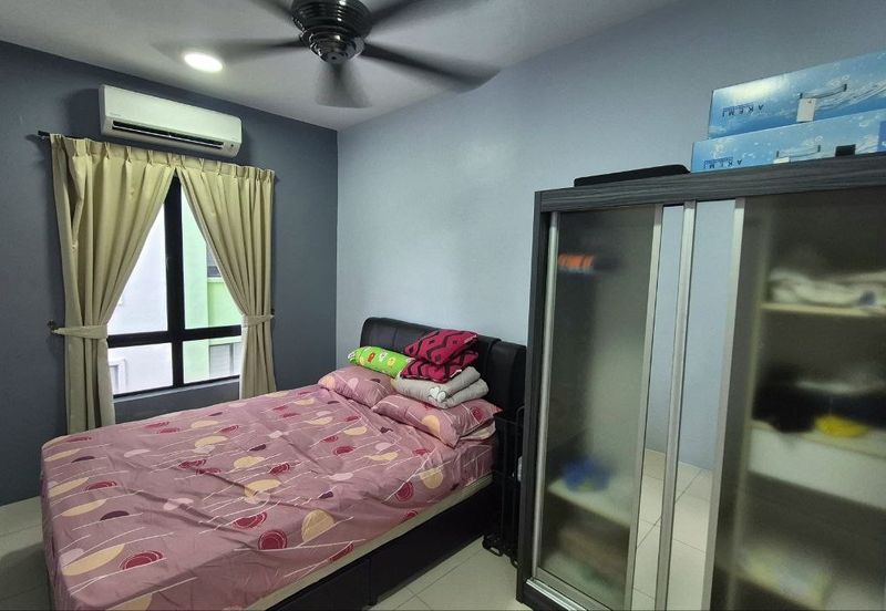 Manhattan Condominium