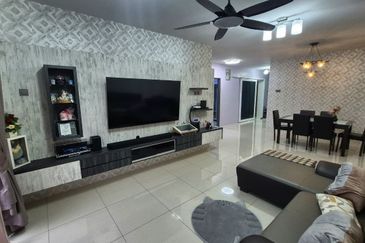 Manhattan Condominium