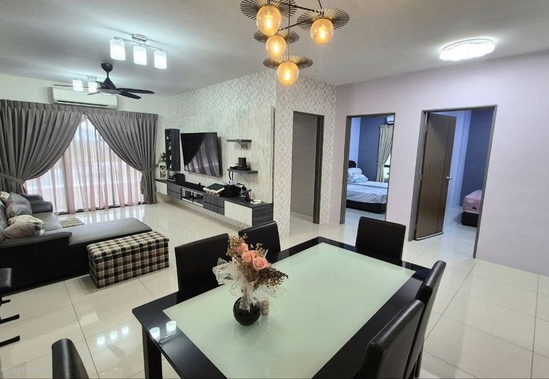 Manhattan Condominium