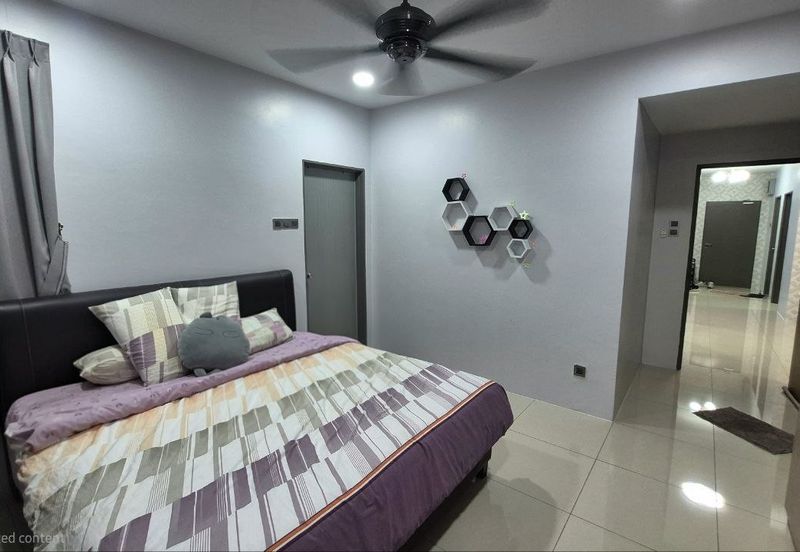 Manhattan Condominium