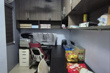 Manhattan Condominium