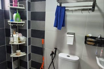 Manhattan Condominium