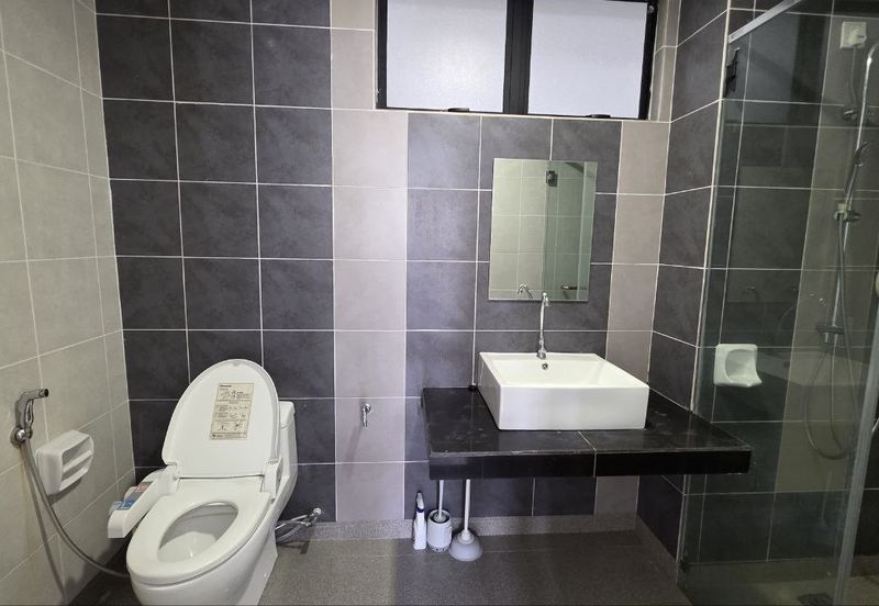 Upper East @ Tiger Lane