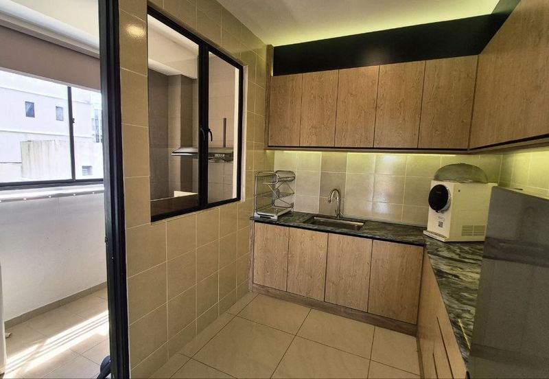 Upper East @ Tiger Lane