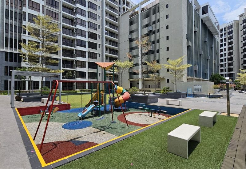 Upper East @ Tiger Lane