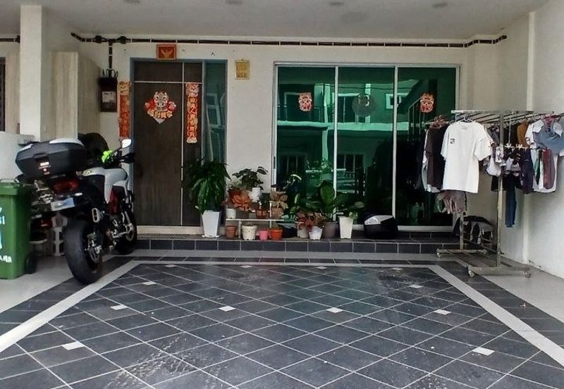 TAMAN SAVANA RESIDENCY @ TASEK.