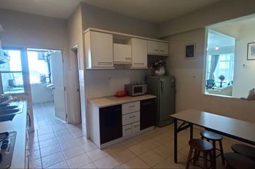 KONDOMINIUM DAMAIPURI