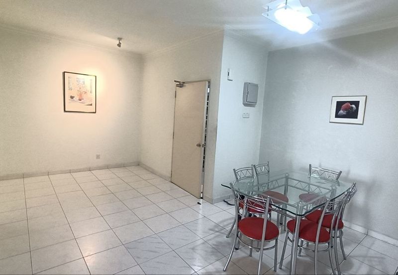 KONDOMINIUM DAMAIPURI