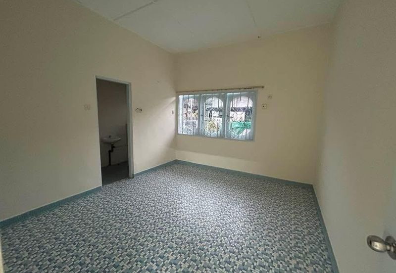 PASIR PUTEH/PENGKALAN