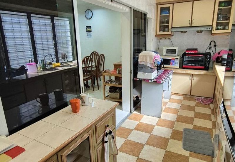 TAMAN SRI PENGKALAN BARAT MEWAH