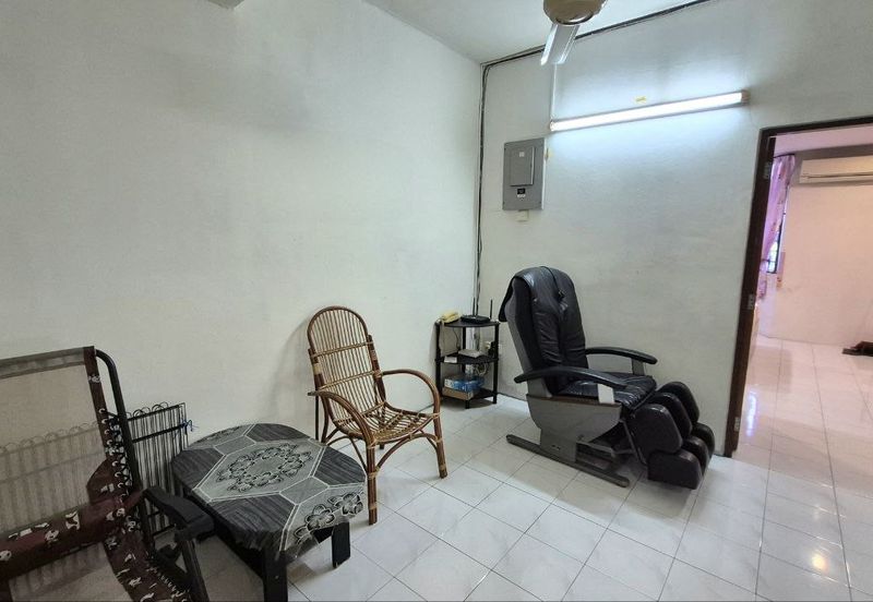 TAMAN SRI PENGKALAN BARAT MEWAH