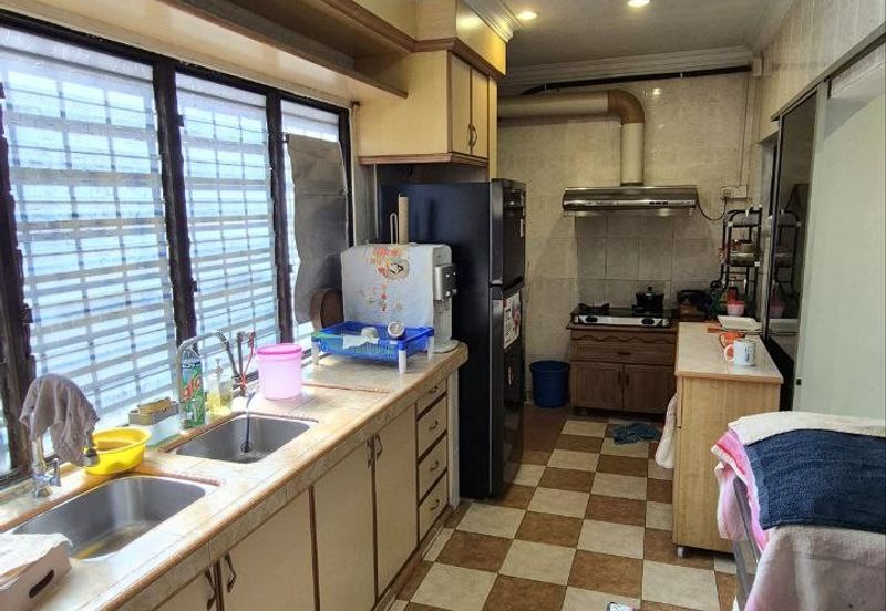 TAMAN SRI PENGKALAN BARAT MEWAH