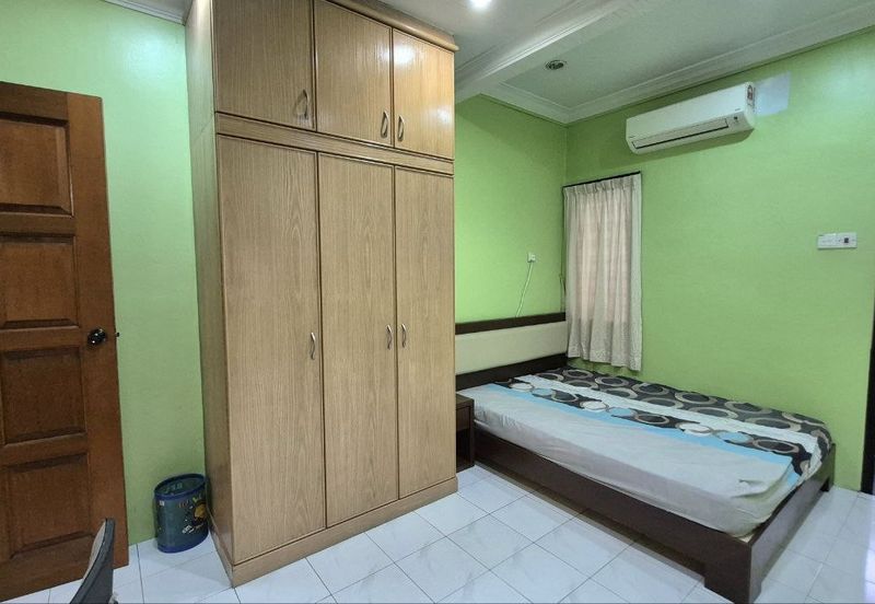 TAMAN SRI PENGKALAN BARAT MEWAH