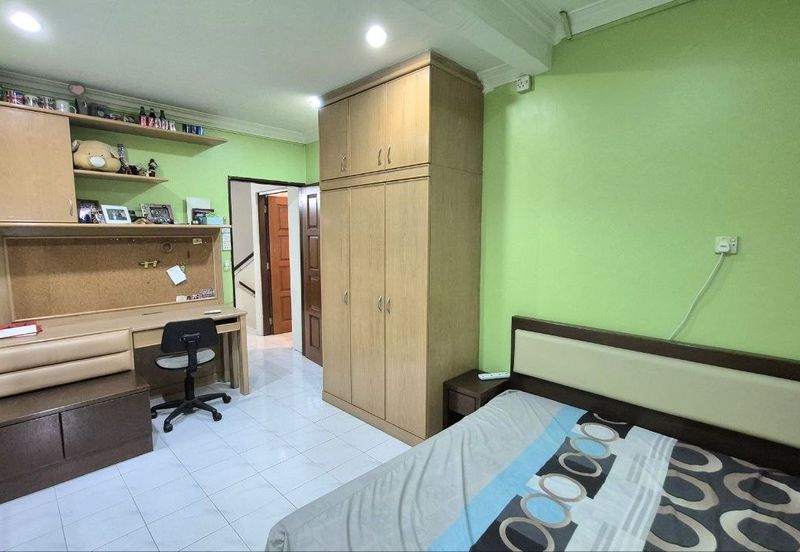 TAMAN SRI PENGKALAN BARAT MEWAH