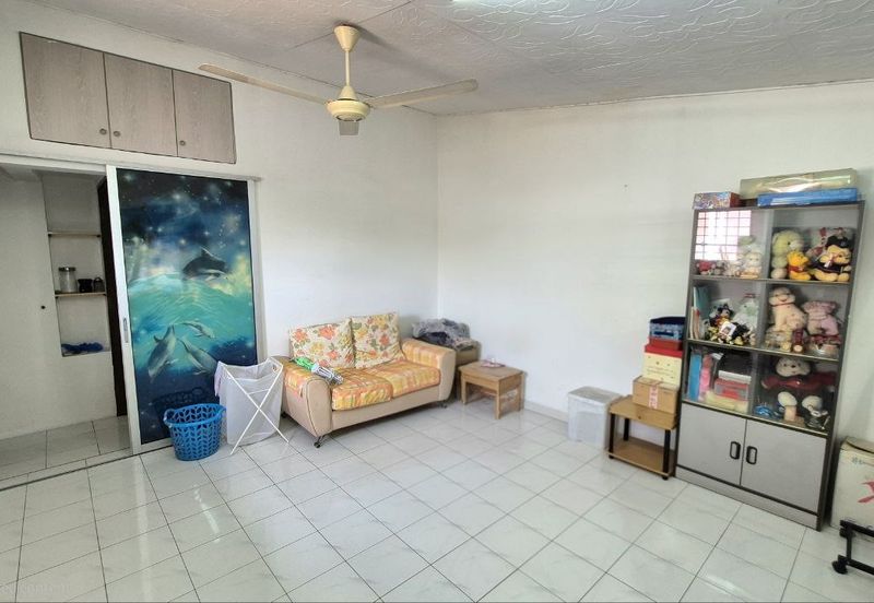 TAMAN SRI PENGKALAN BARAT MEWAH