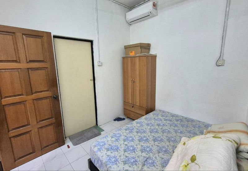 TAMAN SRI PENGKALAN BARAT MEWAH