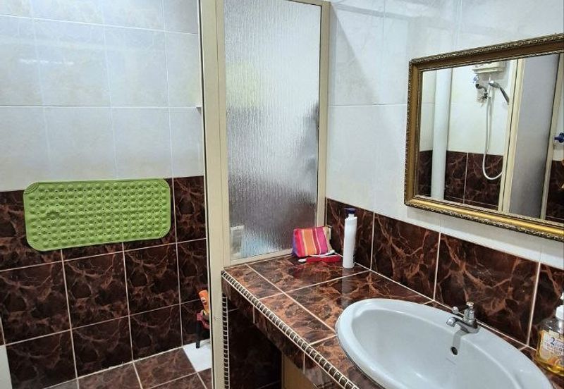 TAMAN SRI PENGKALAN BARAT MEWAH