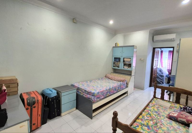 TAMAN SRI PENGKALAN BARAT MEWAH