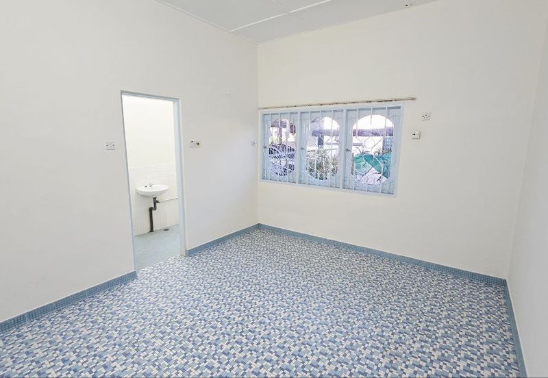 PASIR PUTEH/PENGKALAN