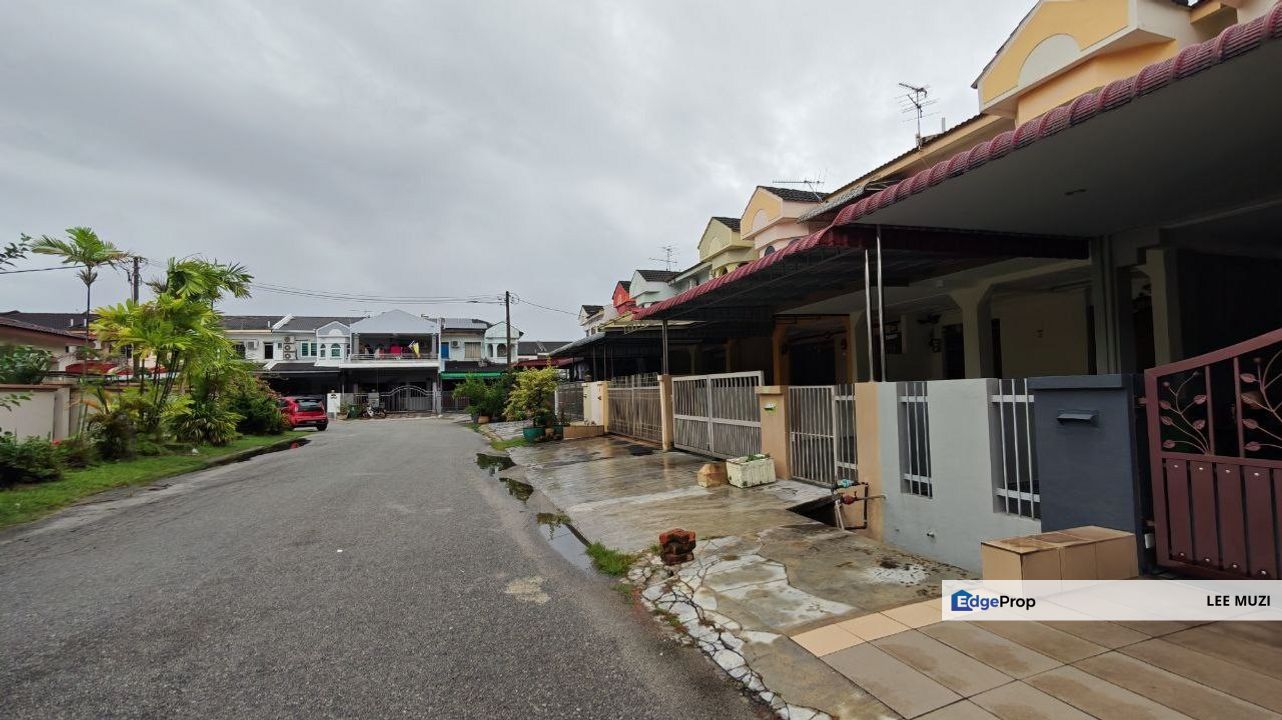 SIMEE IPOH GARDEN IPOH TOWN PARTIAL FURNISHED GREAT LOCATION DOUBLE STOREY TERRACE HOUSE FOR RENT, Perak, Kinta